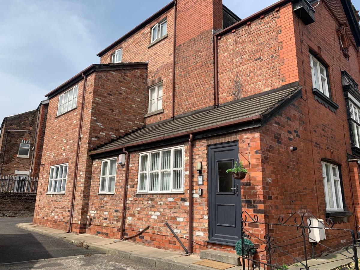 Be My Guest Liverpool - Ground Floor Apartment With Parking 외부 사진